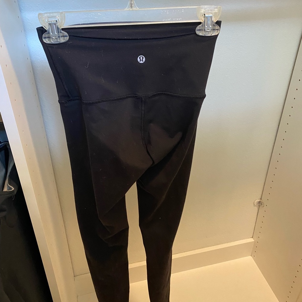 Lululemon black leggings size 4